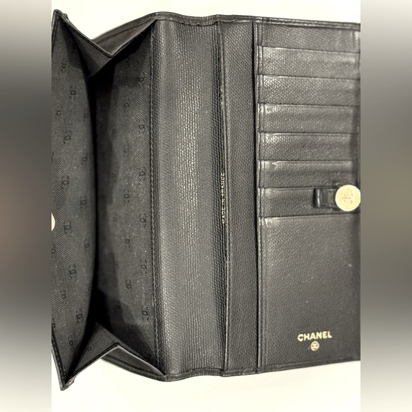 Chanel Interlocking CC Flap Logo Bifold Long Wallet - Picture 3 of 10